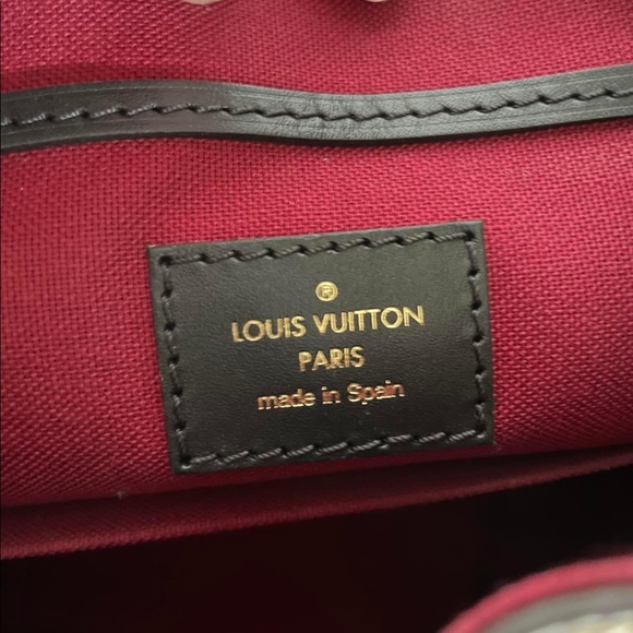 Louis Vuitton Montsouris bb - Picture 6 of 7